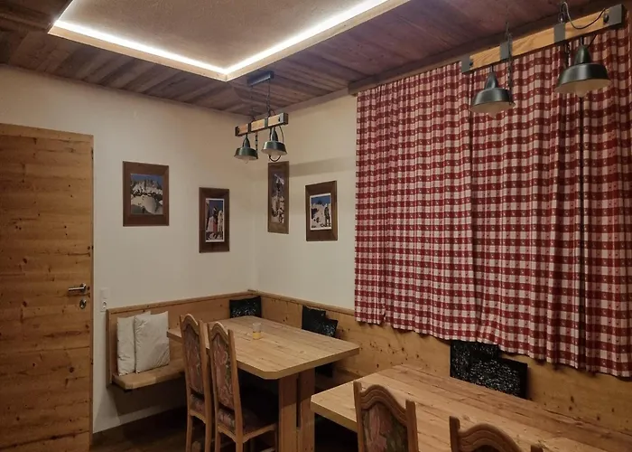 Brixen Valley Bus Access * Hopfgarten im Brixental